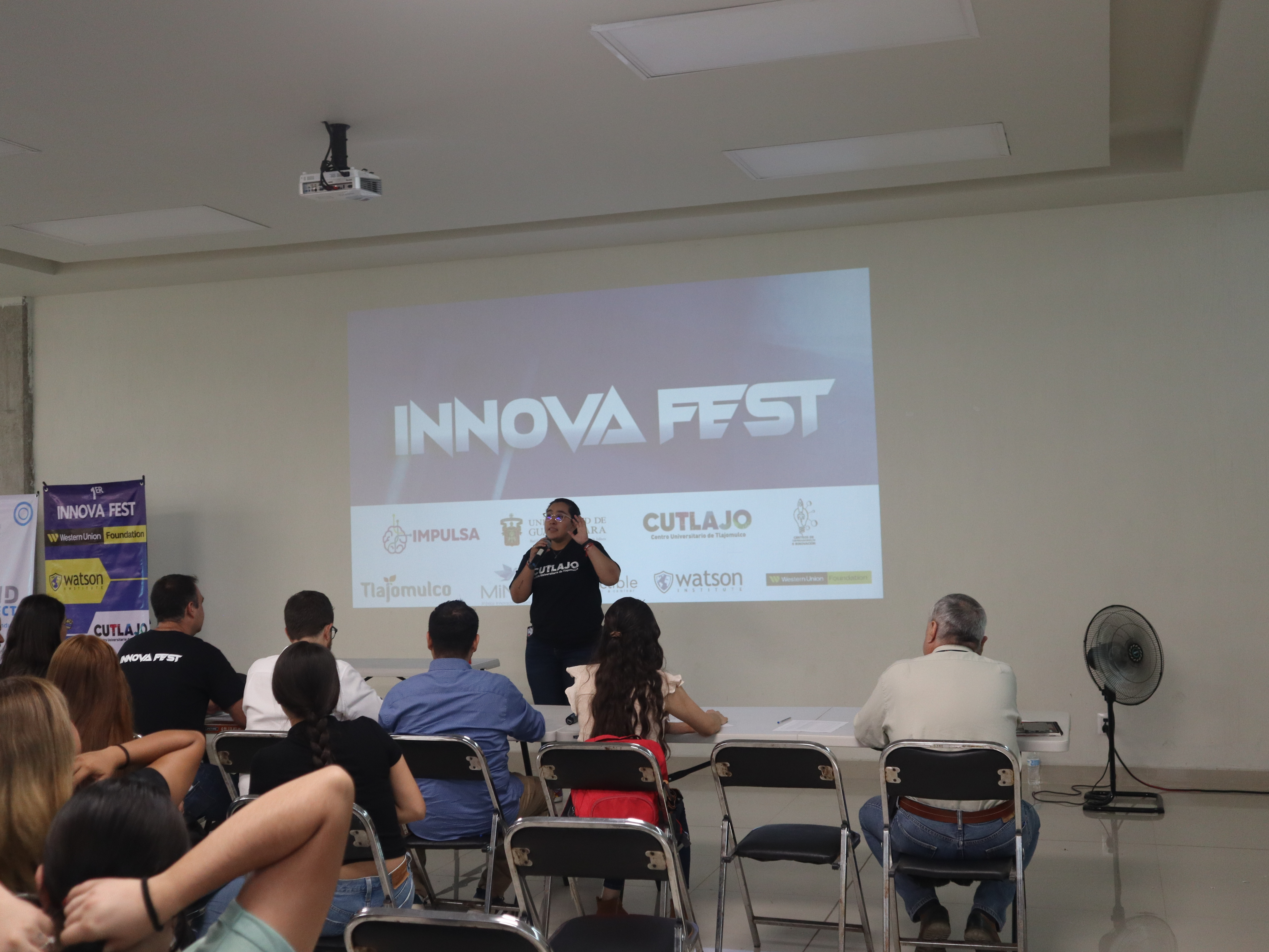 Miembros del Innova Fest