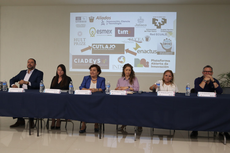 miembros de presidium 